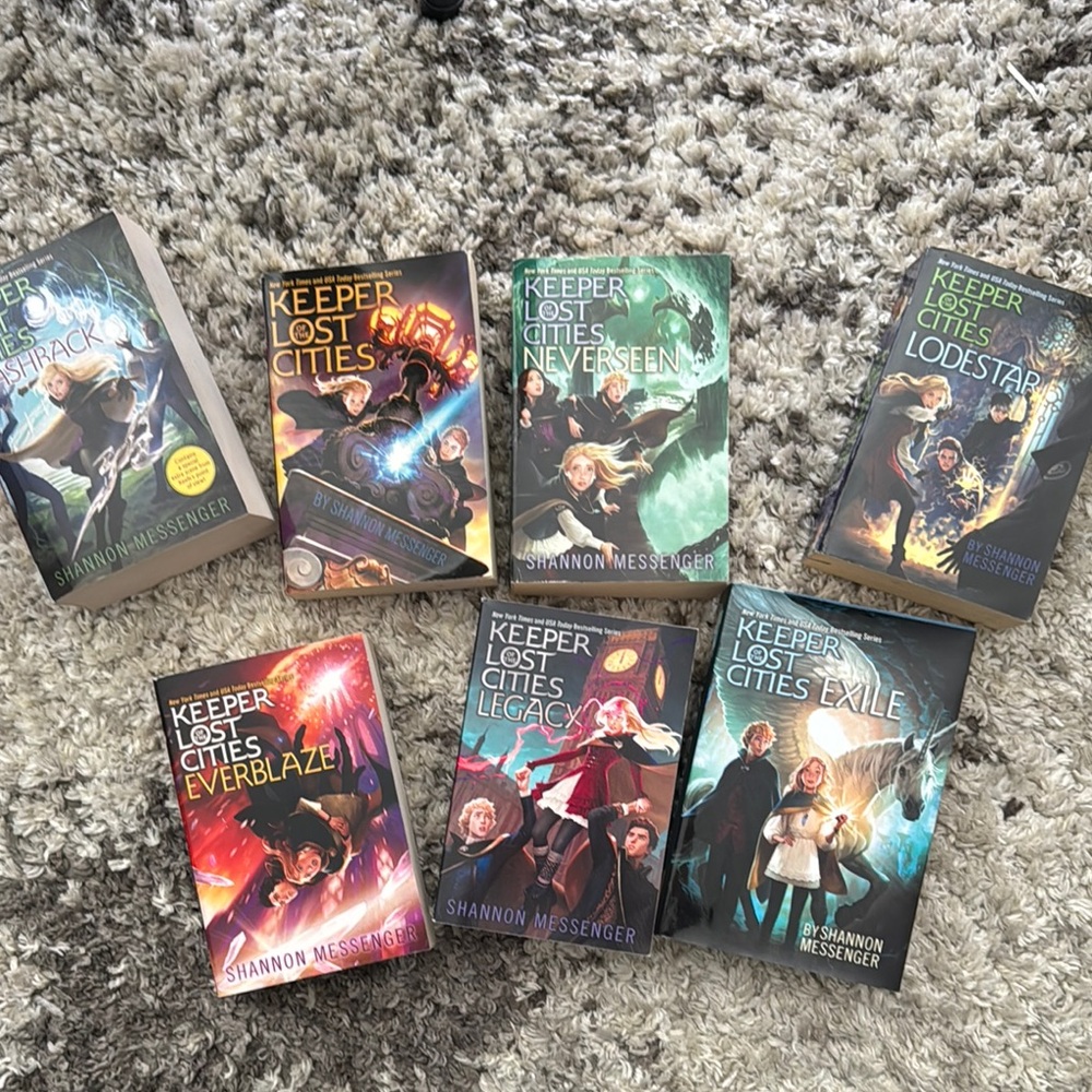 Keeper of the Lost Cities Book Set